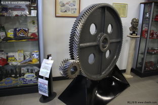 精密藝術(shù)的典范 揭秘奔馳E級轎車的齒輪傳動系統(tǒng)